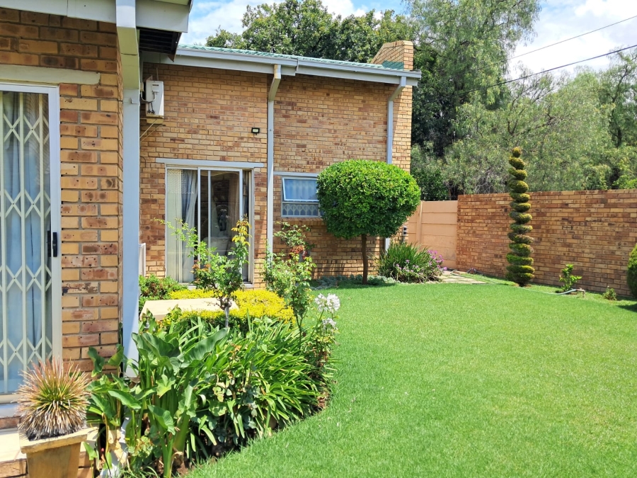 3 Bedroom Property for Sale in Riebeeckstad Free State